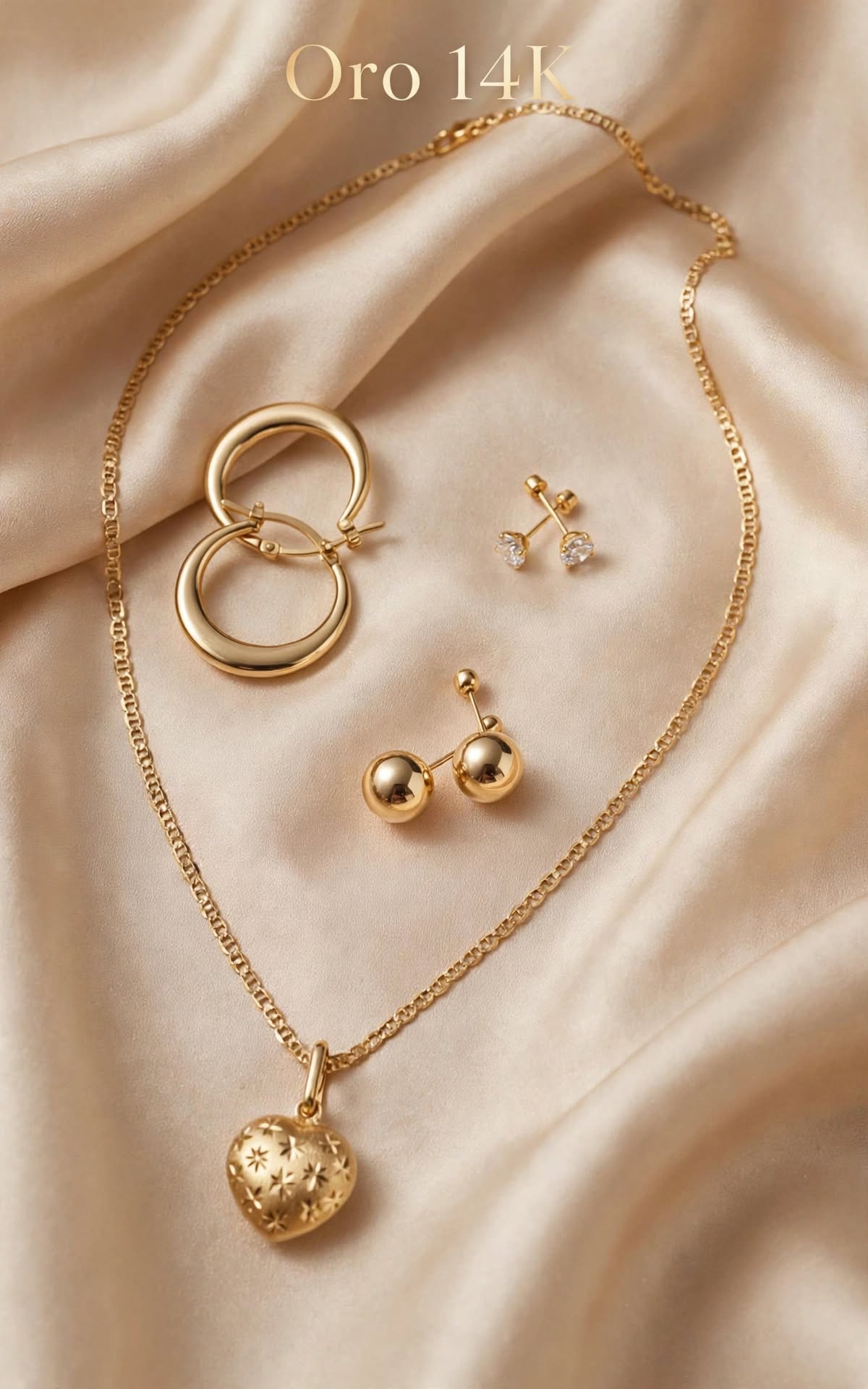 Set de Joyería en Oro 14K con Dijes y Pendientes Esenciales